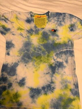Aviator Nation V-Neck Tie-Dye Tee in Blue, Yellow & White